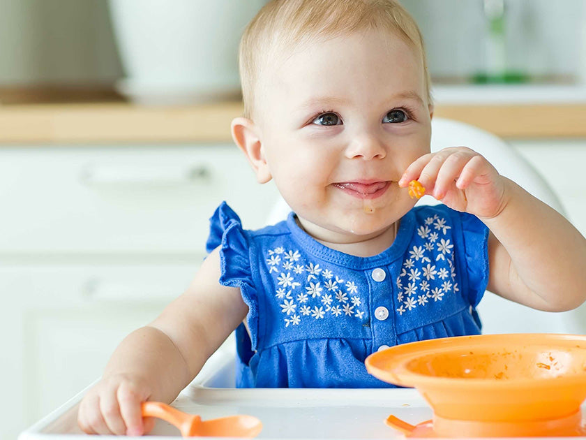 Quand introduire les fruits dans l'alimentation de bébé ?